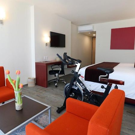 Mision Express San Juan Del Rio Hotel ภายนอก รูปภาพ
