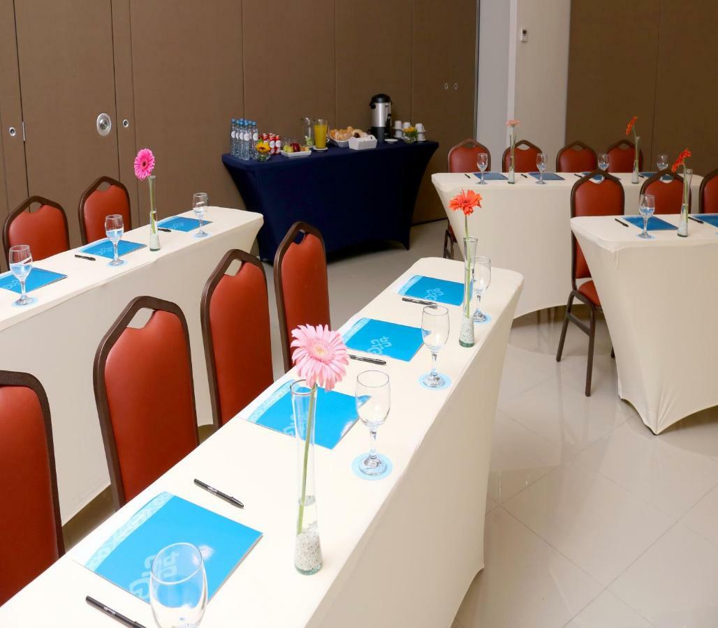 Mision Express San Juan Del Rio Hotel ภายนอก รูปภาพ