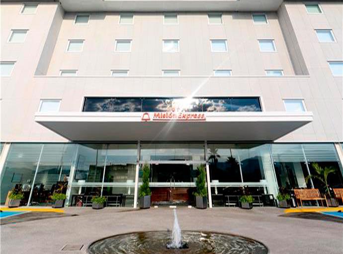 Mision Express San Juan Del Rio Hotel ภายนอก รูปภาพ